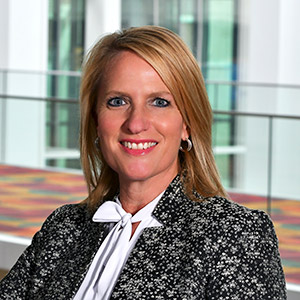 p-debbie-hennessey Debbie Hennessey