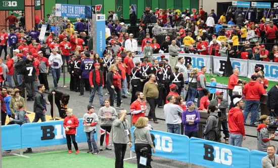 Big Ten Fan Fest crowd